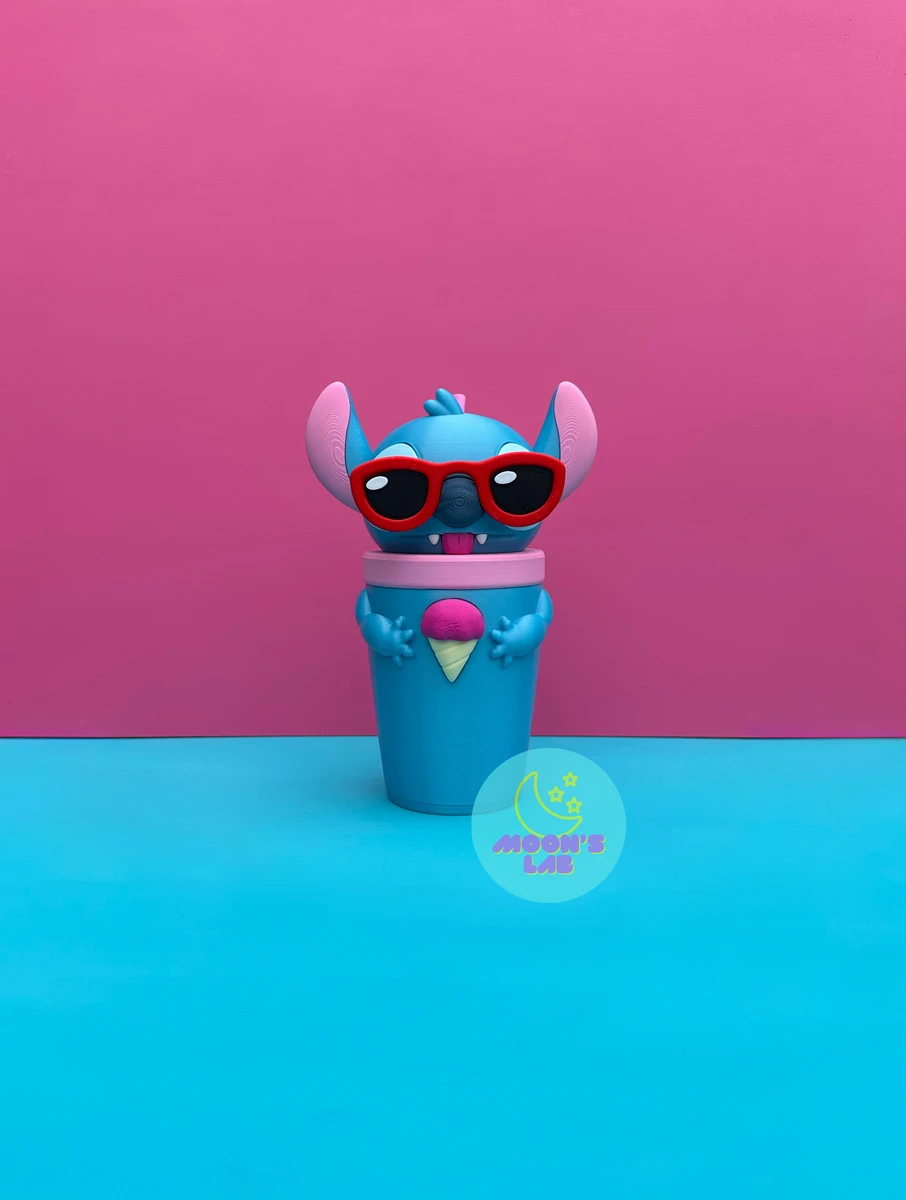 Stitch con helado