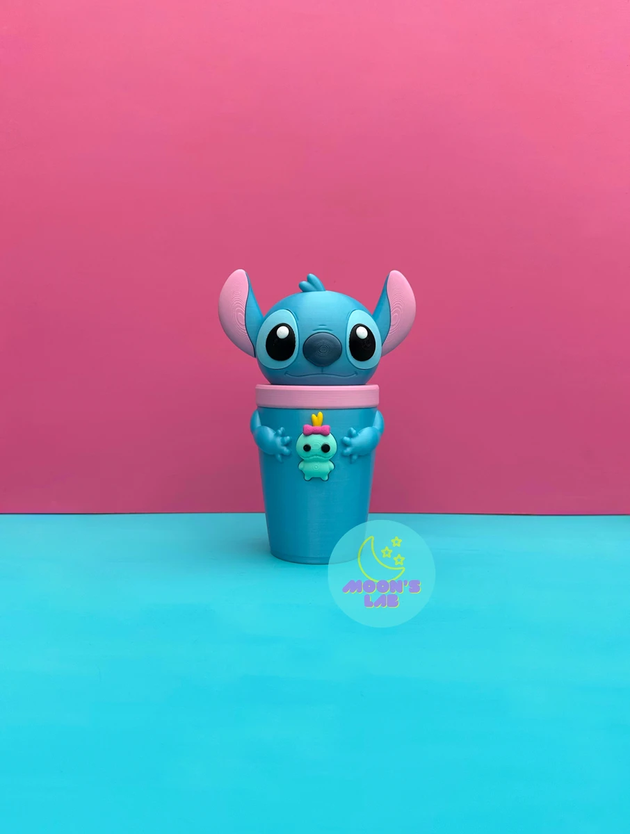 Stitch con peluche